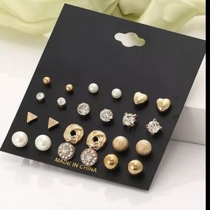 Vintage Fashion Stud Earrings